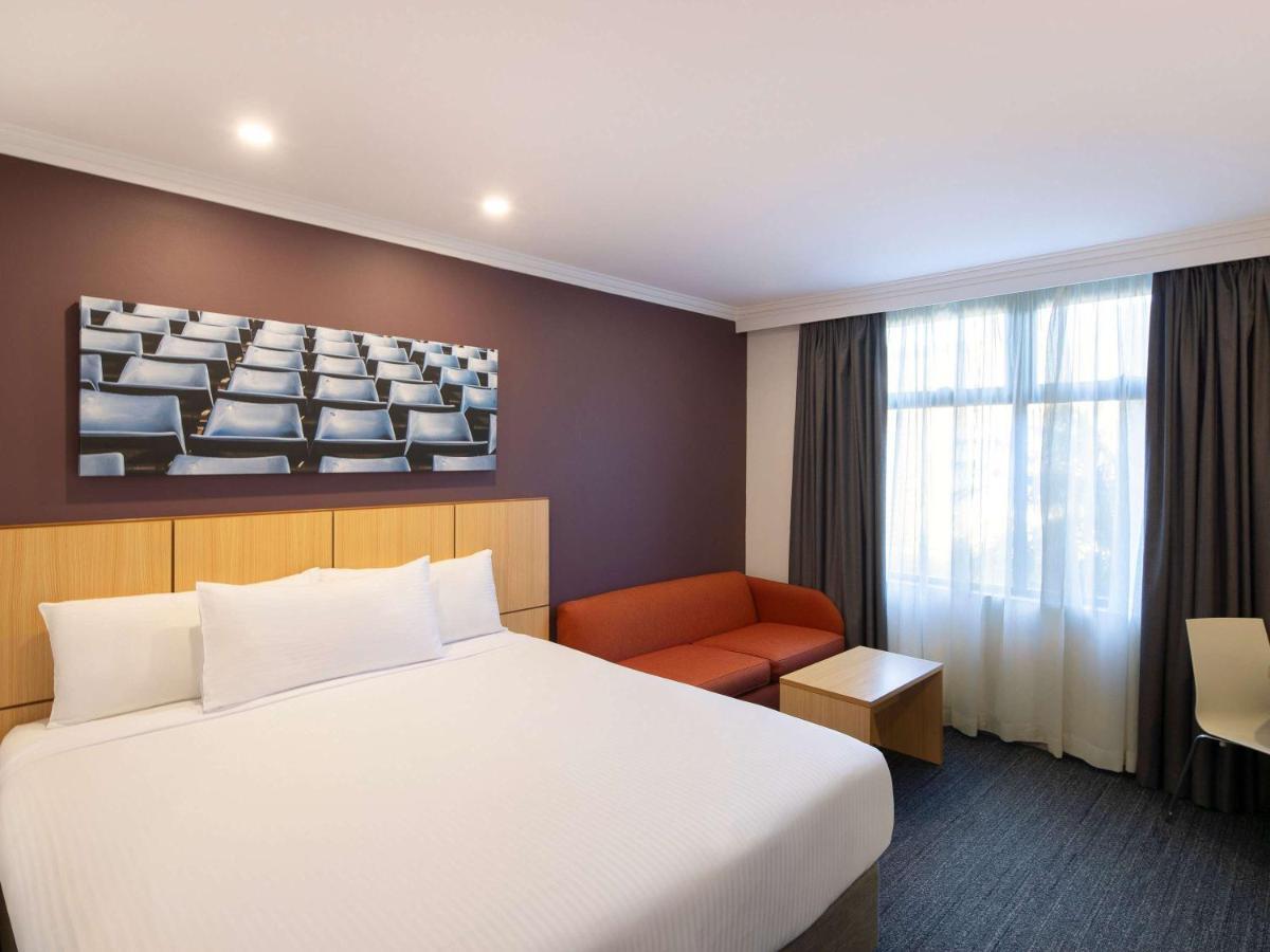 Mercure Sydney Blacktown Arndell Park Екстериор снимка
