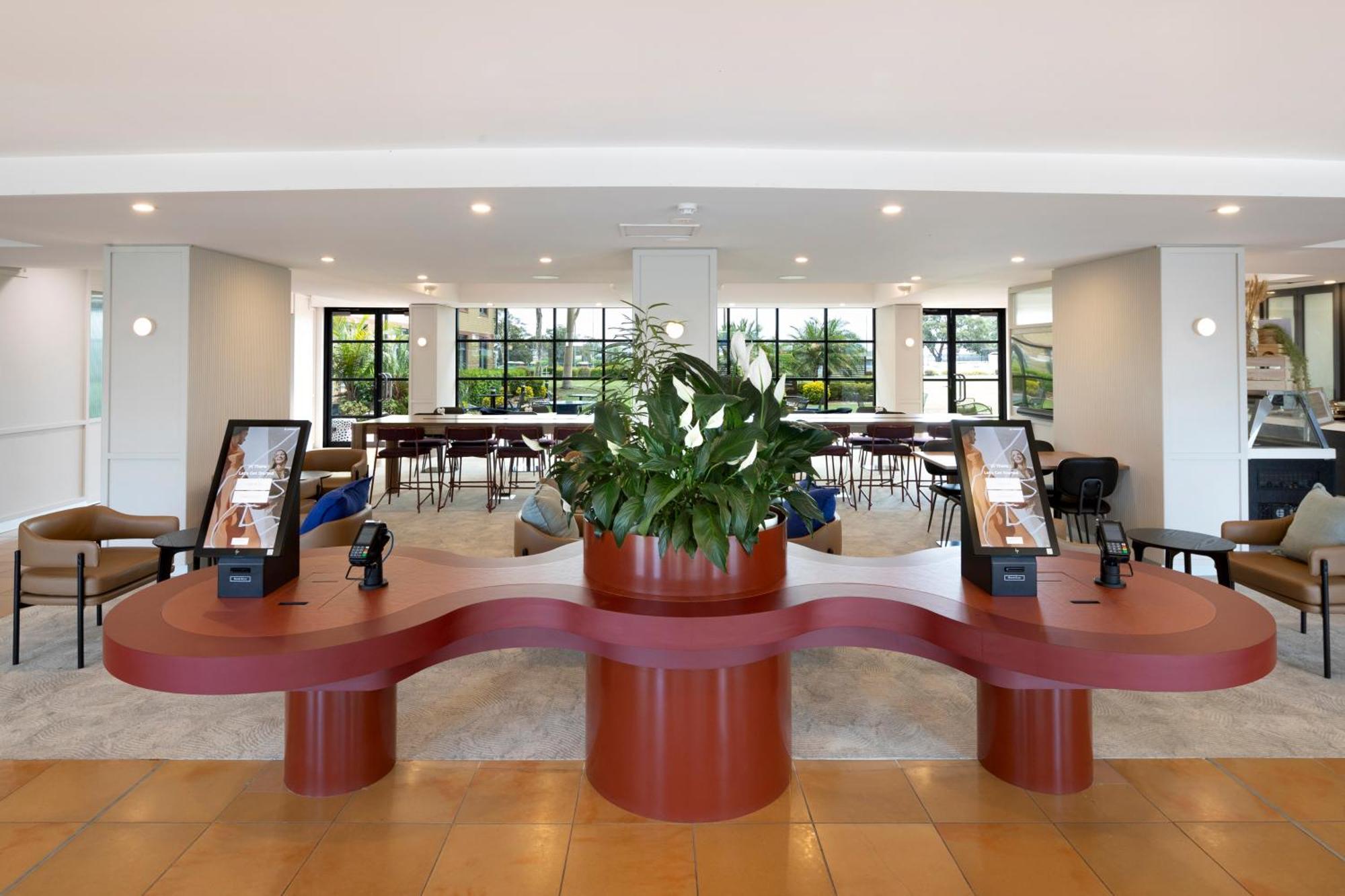 Mercure Sydney Blacktown Arndell Park Екстериор снимка