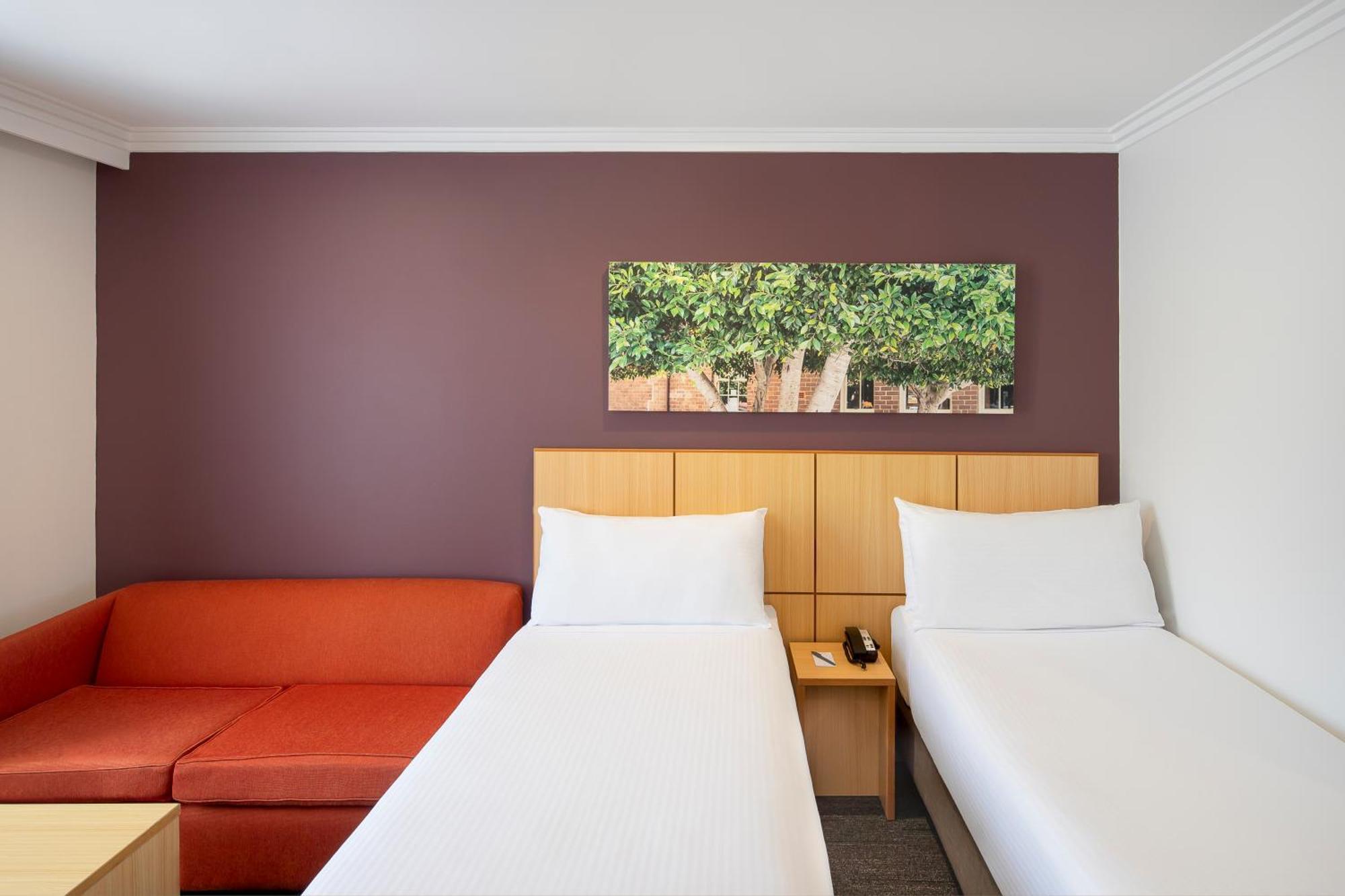 Mercure Sydney Blacktown Arndell Park Екстериор снимка