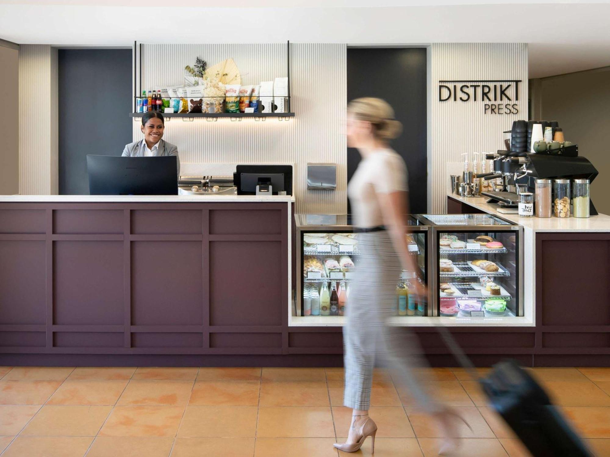 Mercure Sydney Blacktown Arndell Park Екстериор снимка