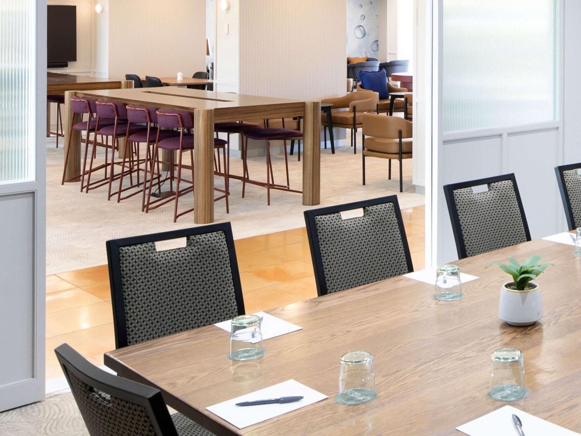 Mercure Sydney Blacktown Arndell Park Екстериор снимка
